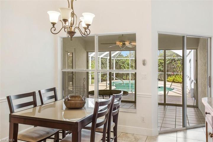 6630 Vancouver LN, NAPLES FL 34104