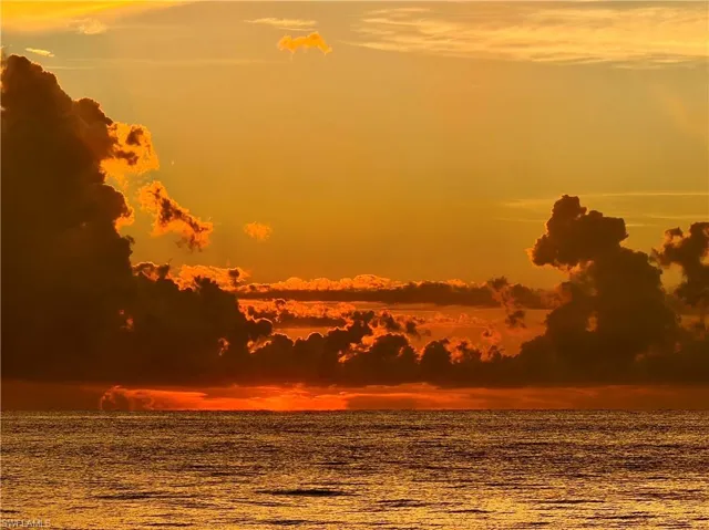 Smart over the Gulf