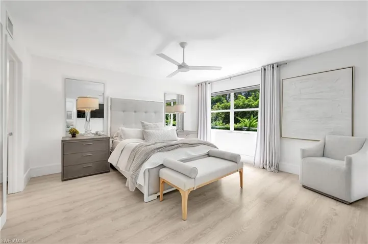 4716 Via Carmen, Naples, Florida 34105