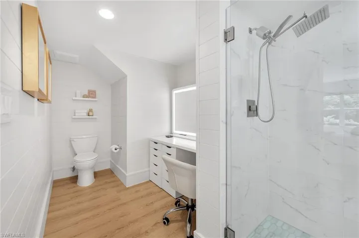 4716 Via Carmen, Naples, Florida 34105