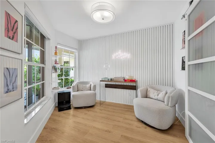 Will make great office or flex space