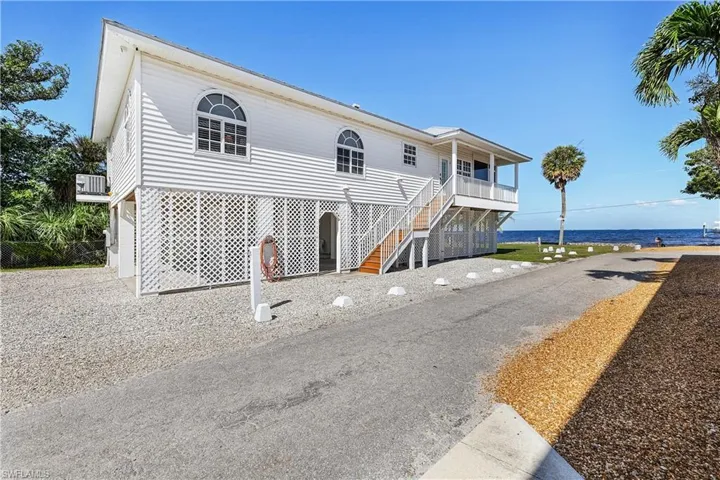 8560 Ebbtide Way, Bokeelia, Florida 33922