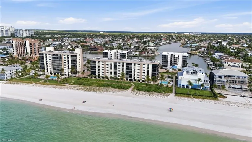 10475 Gulf Shore Dr # 132, Naples, Florida 34108