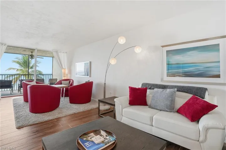 10475 Gulf Shore Dr # 132, Naples, Florida 34108