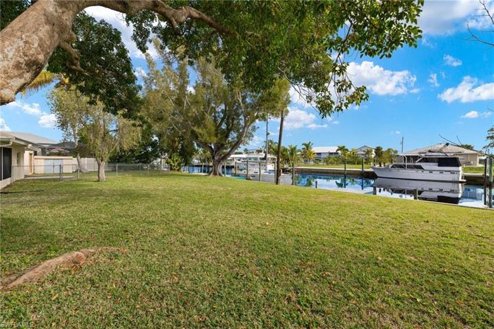 Wanting to add a pool? No problem on this double sized lot.