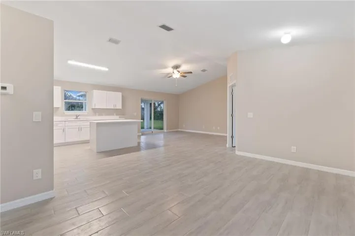 3805  25th SW ST, Lehigh Acres, FL 33976
