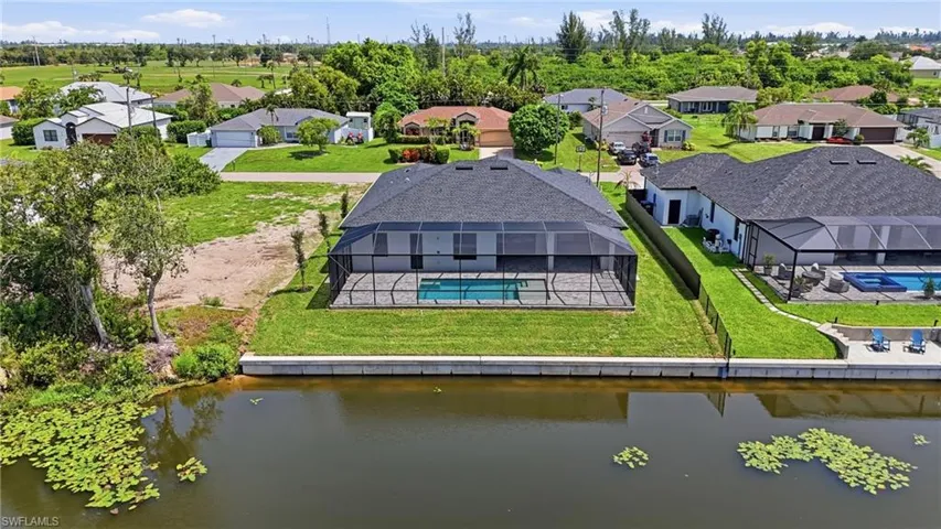 2306 Sw 16th Ter, Cape Coral, Florida 33991