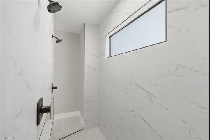 2306 Sw 16th Ter, Cape Coral, Florida 33991