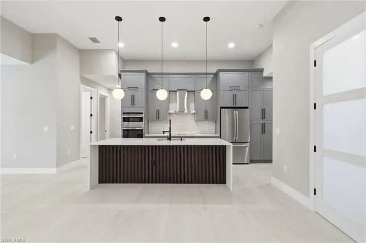 2306 Sw 16th Ter, Cape Coral, Florida 33991