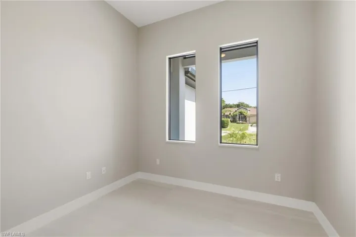 2306 Sw 16th Ter, Cape Coral, Florida 33991
