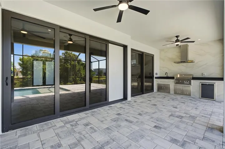 2306 Sw 16th Ter, Cape Coral, Florida 33991