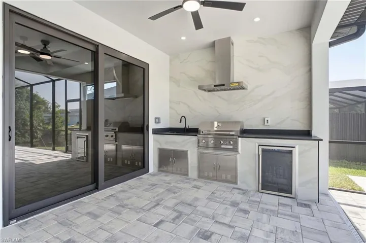 2306 Sw 16th Ter, Cape Coral, Florida 33991
