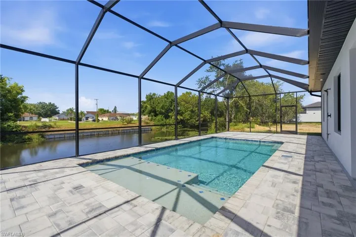 2306 Sw 16th Ter, Cape Coral, Florida 33991