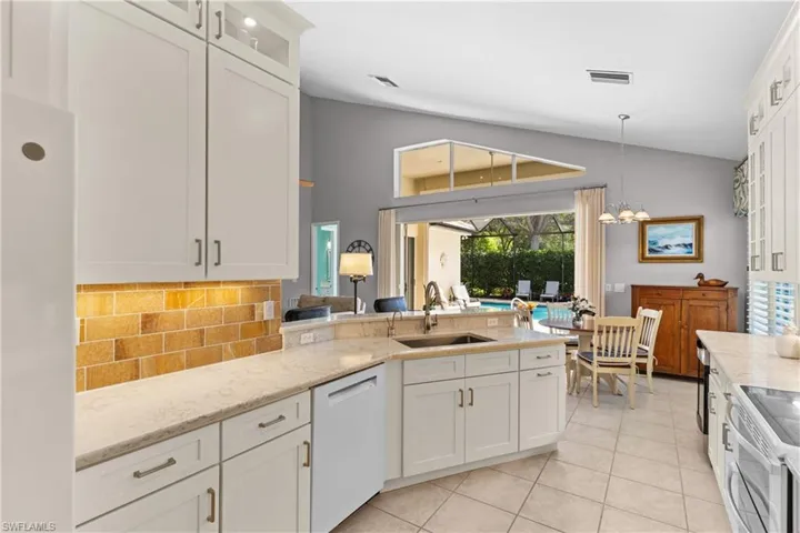 2024 Timarron Way, Naples, Florida 34109