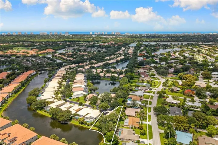 2024 Timarron Way, Naples, Florida 34109