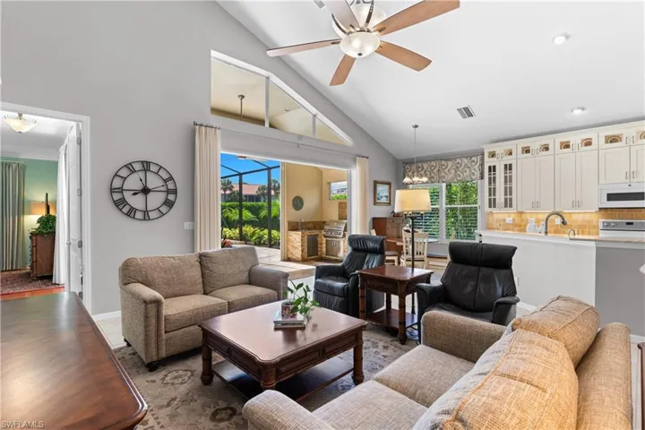 2024 Timarron Way, Naples, Florida 34109