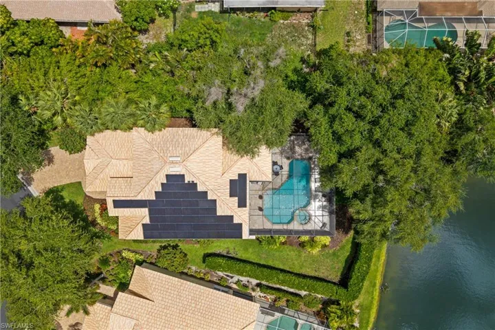 2024 Timarron Way, Naples, Florida 34109