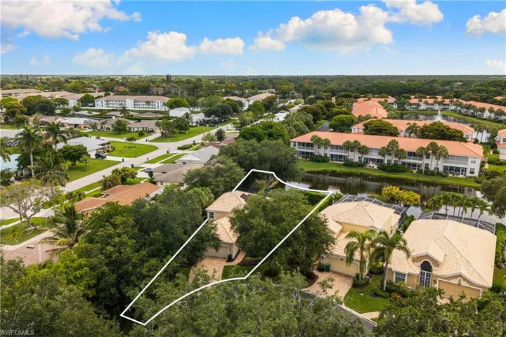 2024 Timarron Way, Naples, Florida 34109