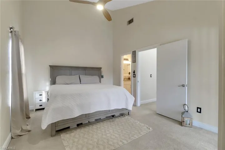 2nd Level Owner's Suite Photo 1