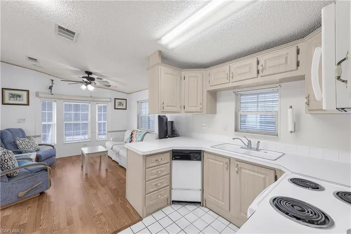 344  Bobcat  RUN, Naples, FL 34114