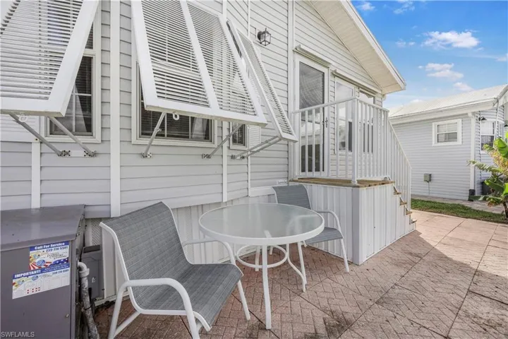344  Bobcat  RUN, Naples, FL 34114