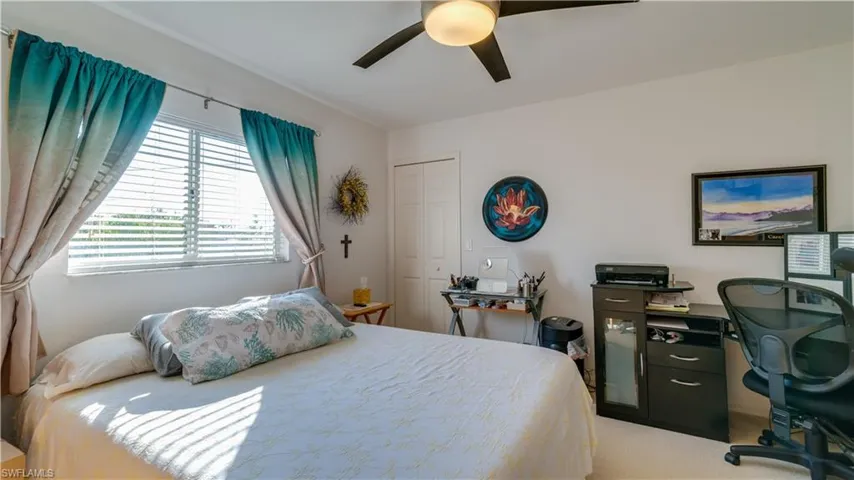 216 Sw 22nd St, Cape Coral Fl 33991