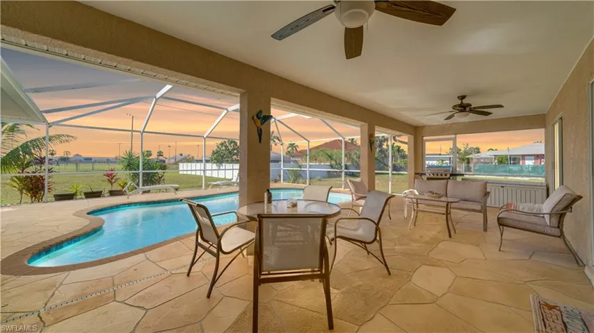 216 Sw 22nd St, Cape Coral Fl 33991