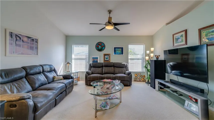216 Sw 22nd St, Cape Coral Fl 33991