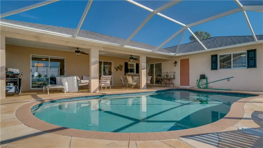 216 Sw 22nd St, Cape Coral Fl 33991