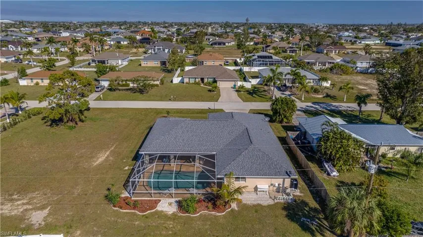 216 Sw 22nd St, Cape Coral Fl 33991