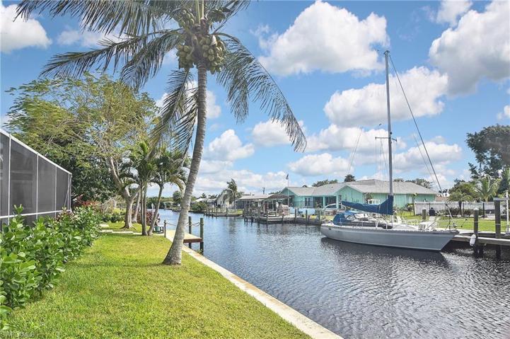 1720  Cobia  WAY, North Fort Myers, FL 33917