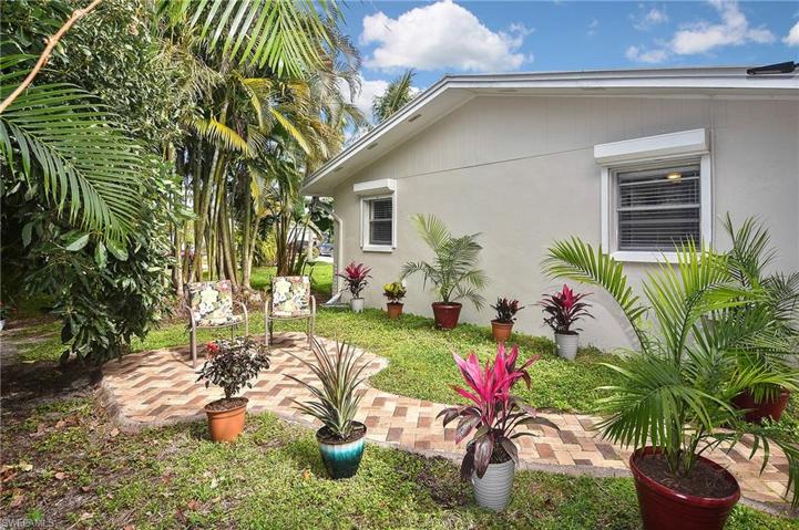 1720  Cobia  WAY, North Fort Myers, FL 33917
