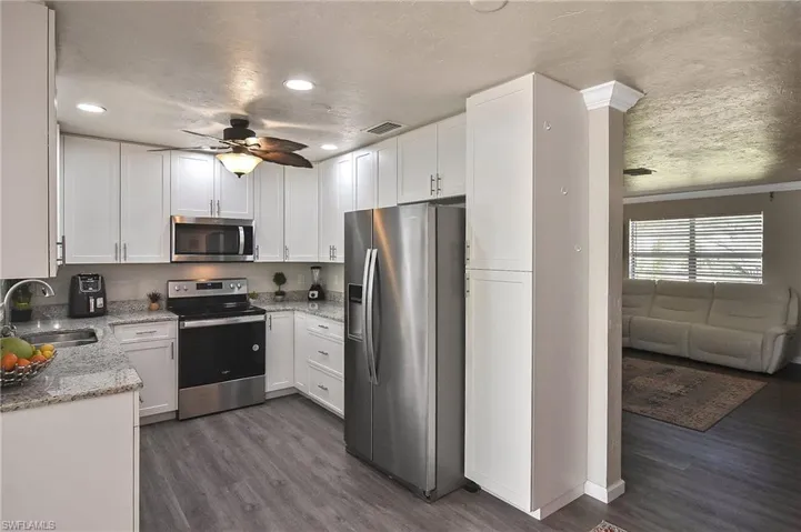 1720  Cobia  WAY, North Fort Myers, FL 33917