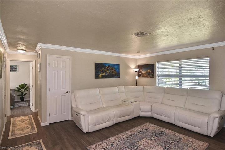 1720  Cobia  WAY, North Fort Myers, FL 33917