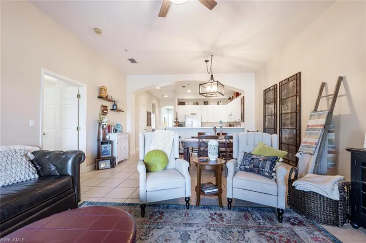 1112  Manor Lake  DR, Naples, FL 34110