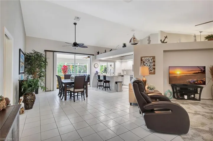 809 Robert Ave, Lehigh Acres, Florida 33936