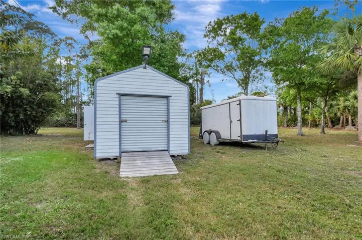 809 Robert Ave, Lehigh Acres, Florida 33936