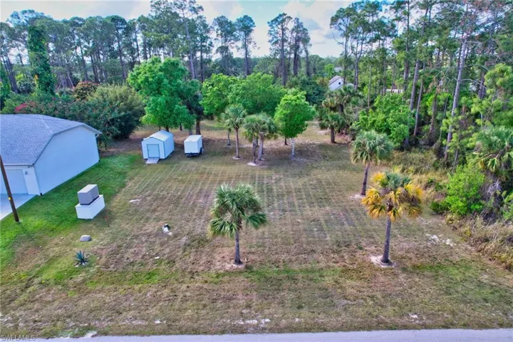 809 Robert Ave, Lehigh Acres, Florida 33936