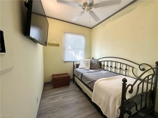 2nd bedroom area