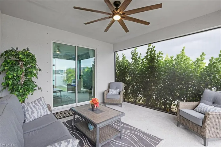 512 Nw 4th St, Cape Coral, Florida 33993