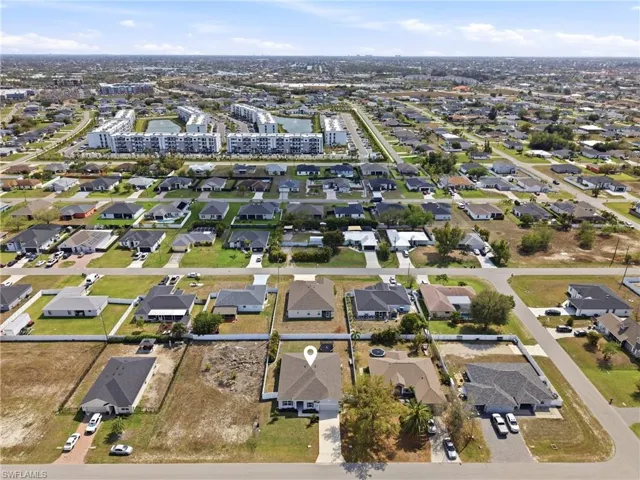 512 Nw 4th St, Cape Coral, Florida 33993