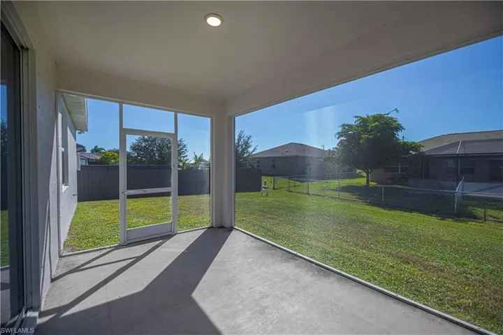 2244 Nw 4th Ter, Cape Coral, Florida 33993