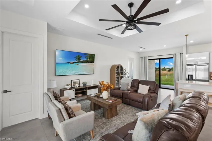 4157 68th Ave Ne, Naples, Florida 34120