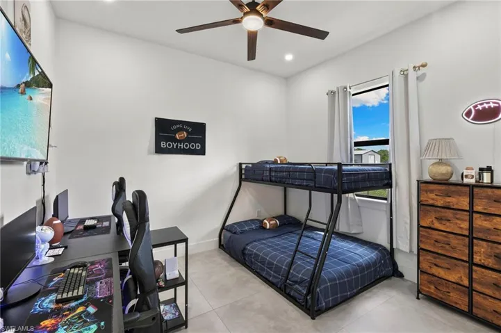 4157 68th Ave Ne, Naples, Florida 34120