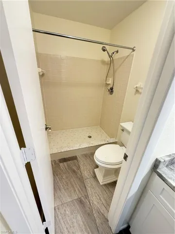 17426  Birchwood  LN, Fort Myers, FL 33908