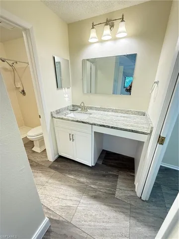 17426  Birchwood  LN, Fort Myers, FL 33908