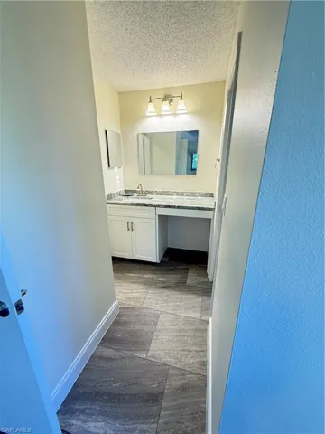 17426  Birchwood  LN, Fort Myers, FL 33908