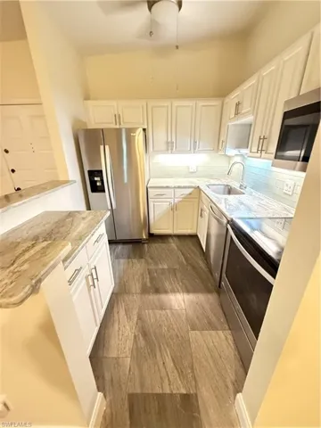17426  Birchwood  LN, Fort Myers, FL 33908