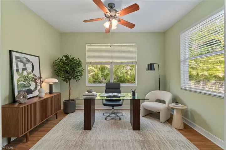 Office/Den virtually staqged