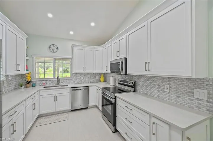 657 Saint Andrews Blvd, Naples, Florida 34113
